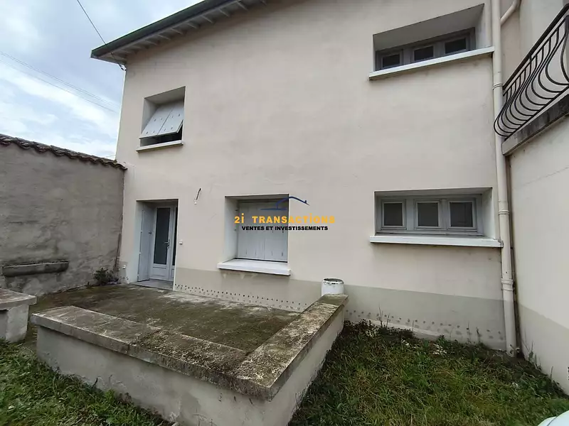 Immeuble, 266 m²