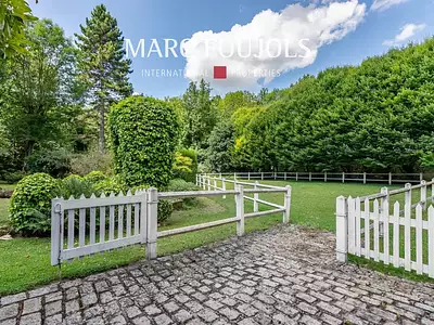 Maison, 230 m²