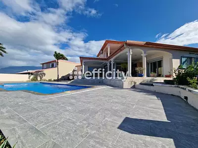 Maison, 168 m²