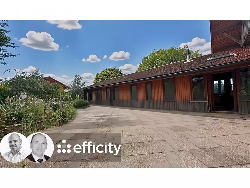 Maison, 305 m²