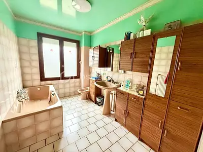 Maison, 161 m²