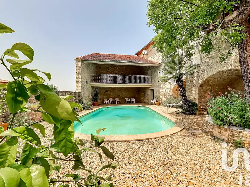 Maison, 282 m²