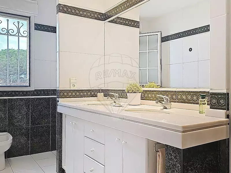 Maison, 310 m²