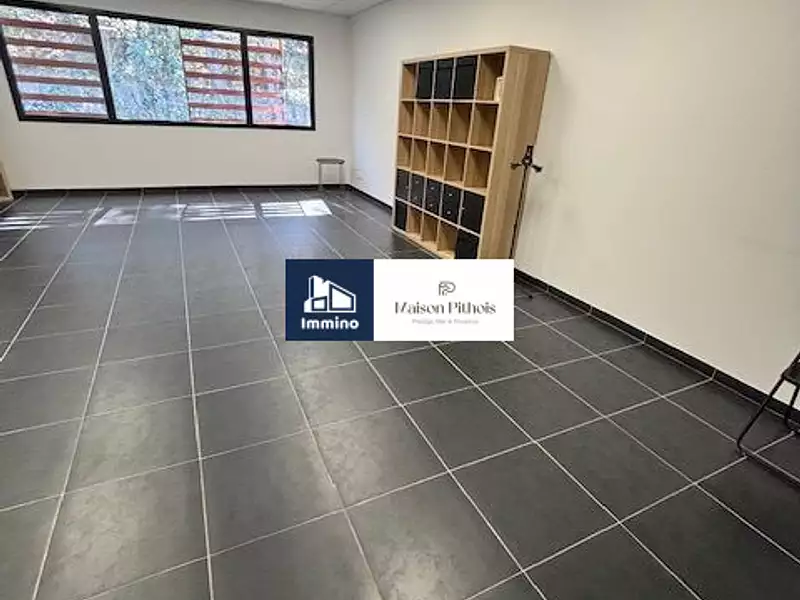 Divers, 42 m²