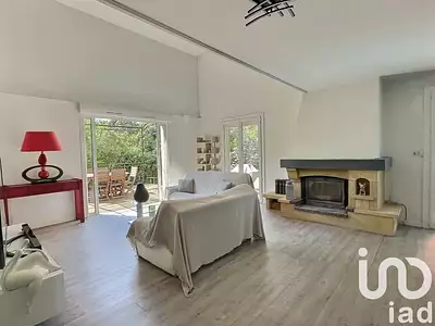 Maison, 250 m²