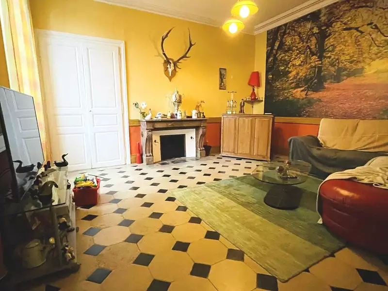 Maison, 196 m²