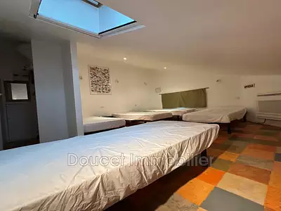 Maison, 208 m²