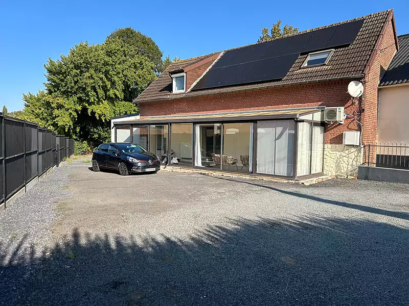 Maison, 180 m²