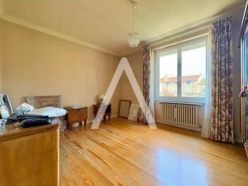 Maison, 180 m²