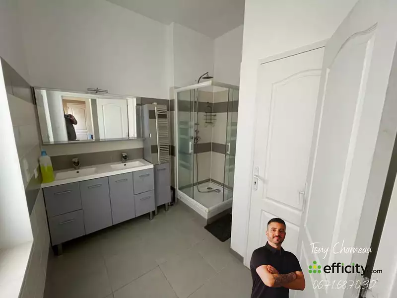 Maison, 217 m²