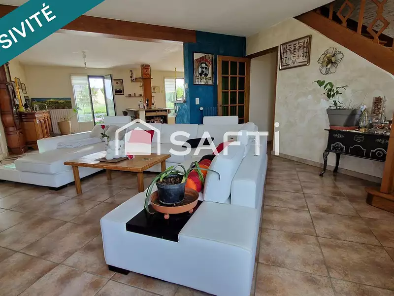 Maison, 216 m²