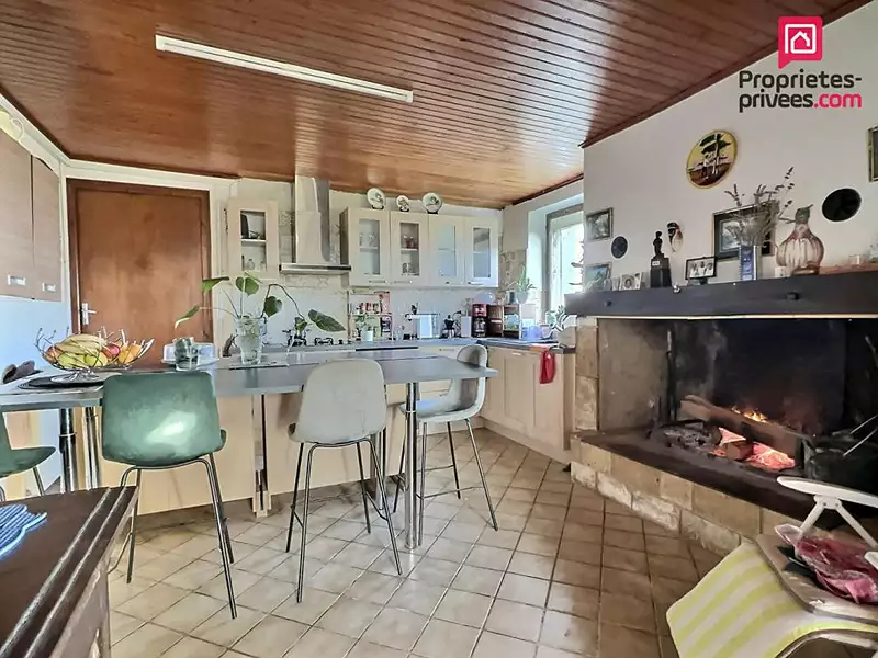 Maison, 210 m²