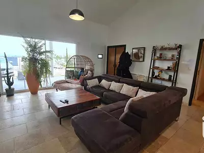 Maison, 180 m²