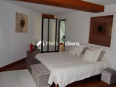 Maison, 266 m²