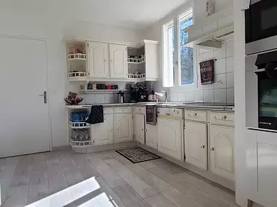 Maison, 216 m²