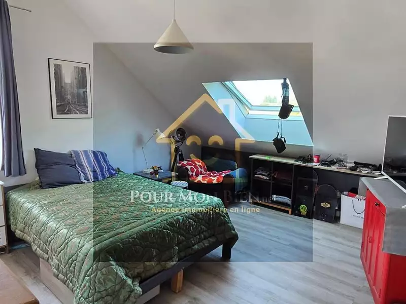 Maison, 210 m²