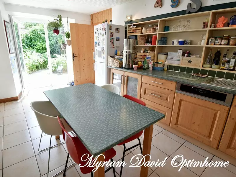 Maison, 170 m²
