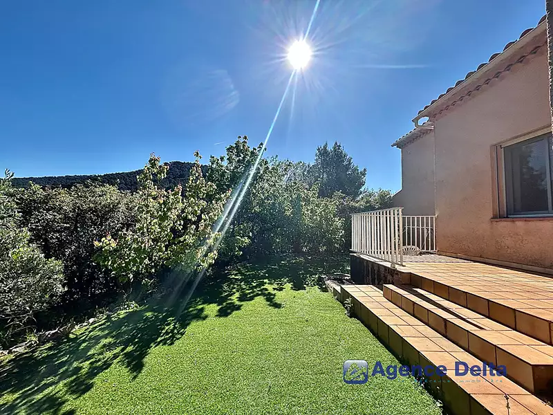 Maison, 176 m²