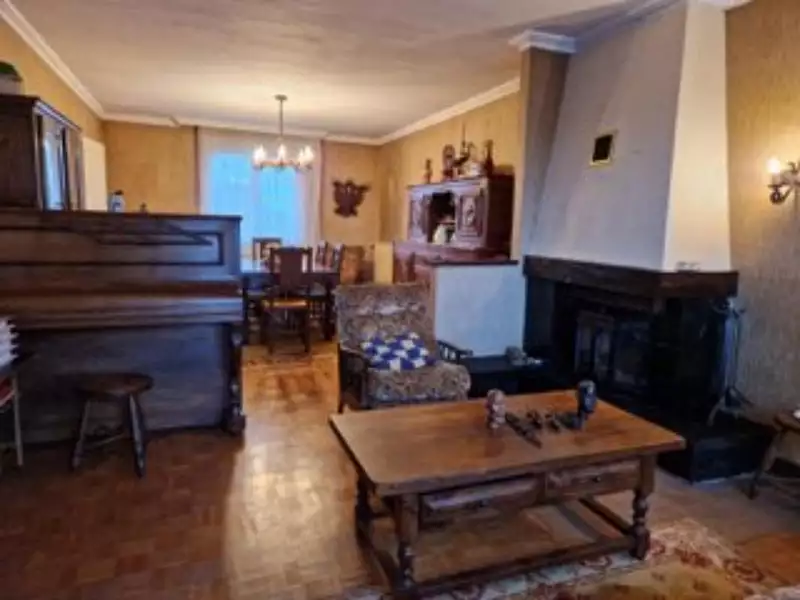 Maison, 165 m²