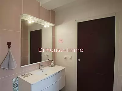 Maison, 208,1 m²