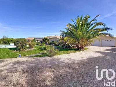 Maison, 204 m²