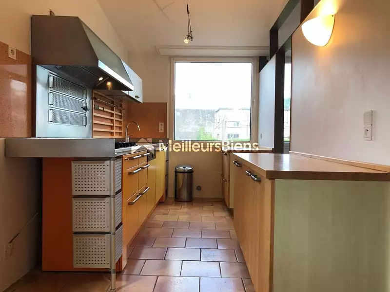 Maison, 166 m²