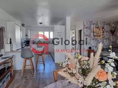 Maison, 180 m²
