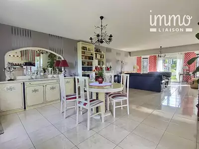 Maison, 117 m²