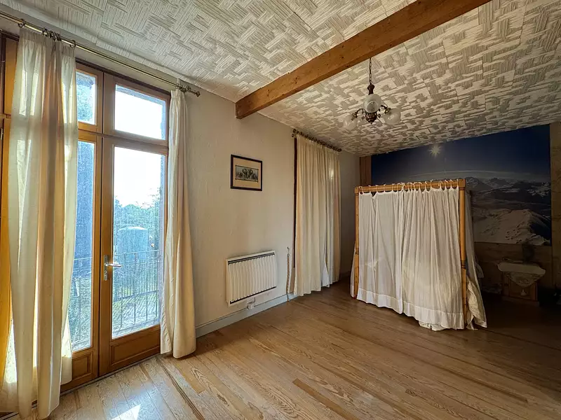 Maison, 197 m²