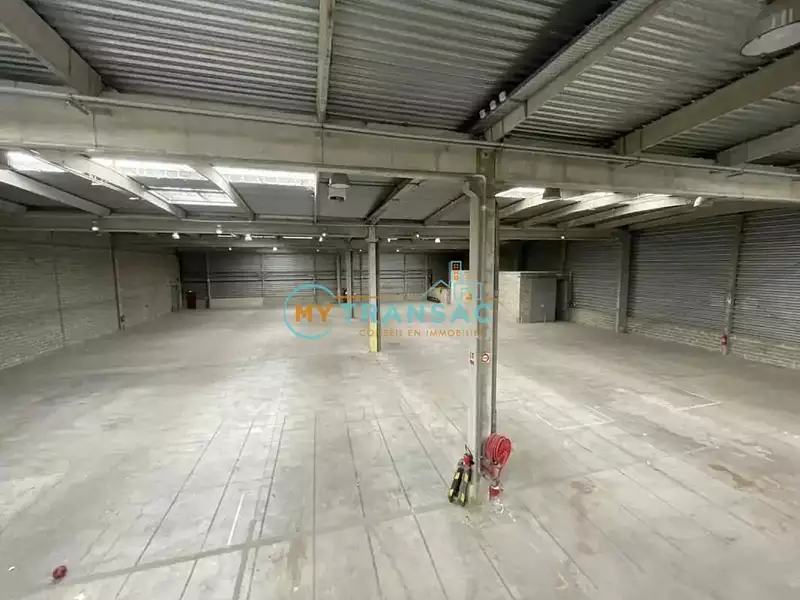 Divers, 4 990 m²