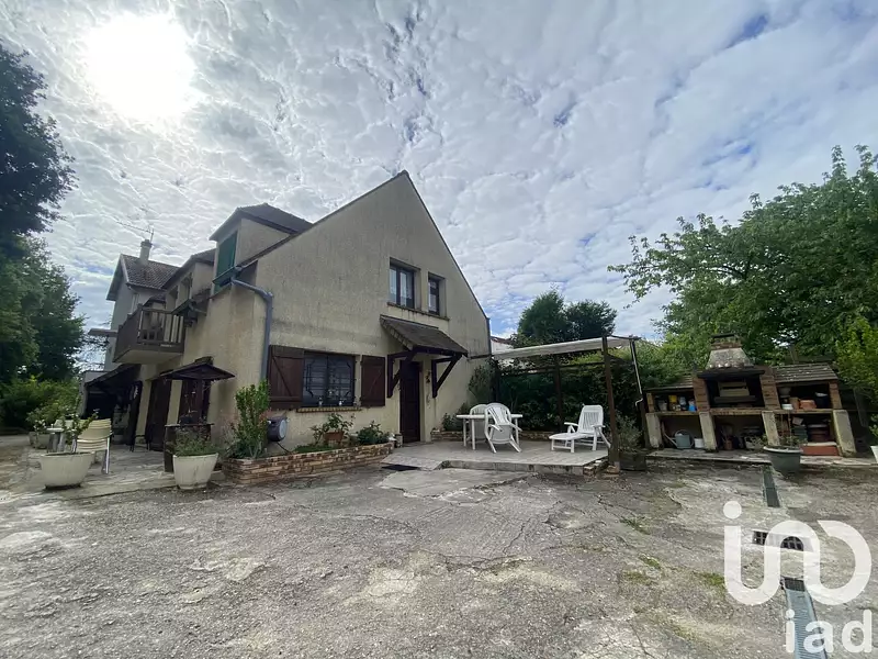 Maison, 200 m²