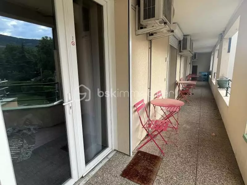 Immeuble, 554 m²