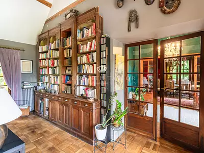 Maison, 360 m²
