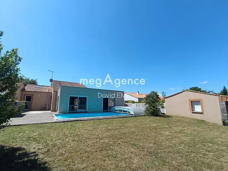 Maison, 175 m²