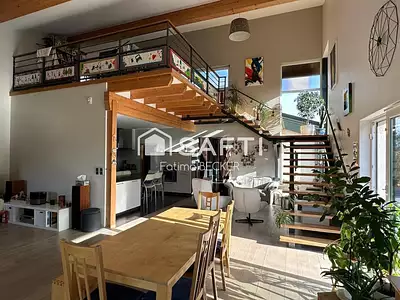 Maison, 255 m²