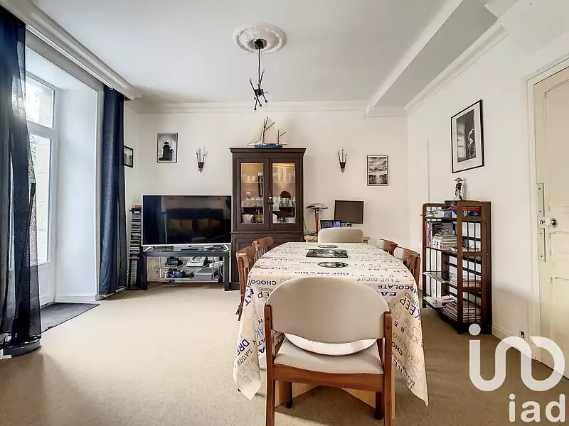 Maison, 163 m²