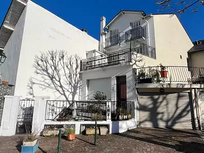 Maison, 272 m²