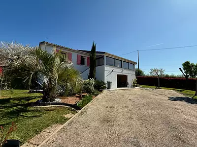 Maison, 156 m²