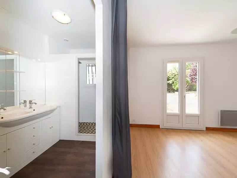 Maison, 185 m²