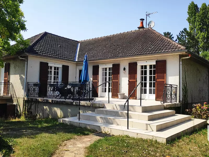 Maison, 167 m²