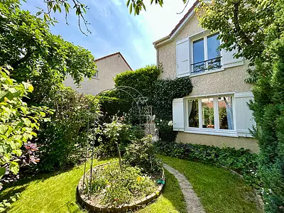 Maison, 160 m²