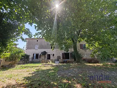 Maison, 143 m²