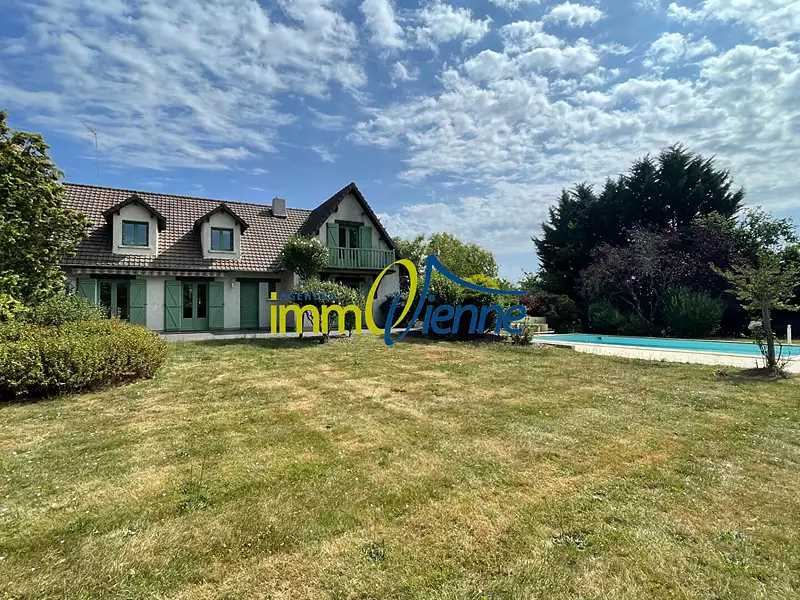 Maison, 180 m²