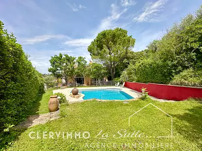 Maison, 180 m²