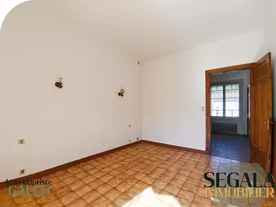Maison, 210 m²