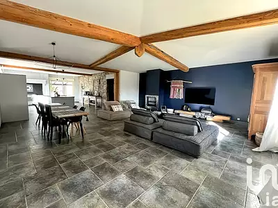 Maison, 250 m²