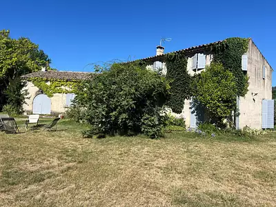 Maison, 215 m²