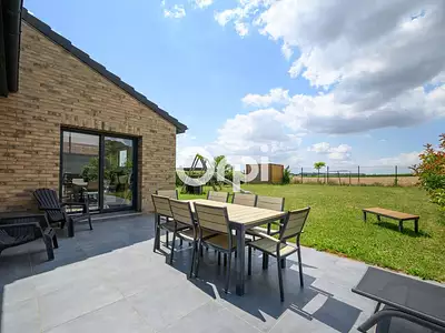 Maison, 167 m²