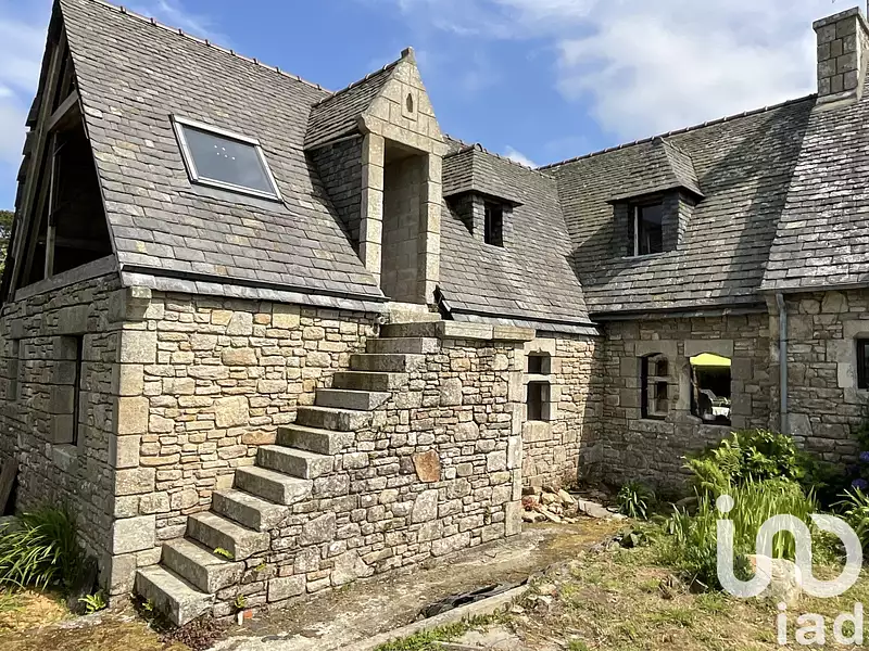 Maison, 167 m²