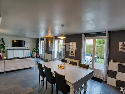 Maison, 160 m²